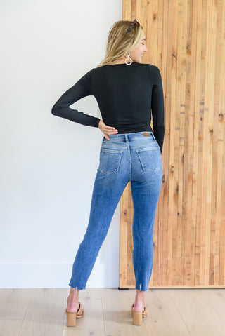 Judy Blue Destroyed Hi Waist Relaxed skinny Fit