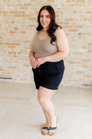 Judy Blue High Rise Button Fly Trouser Shorts in Black