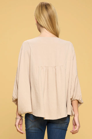 Contrast Floral Embroidery Woven Blouse