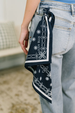 Judy Blue Mid Rise Boyfriend Jean with Bandana Loop