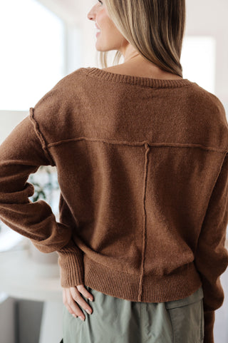 Weekend Knit V-Neck Sweater in Mocha