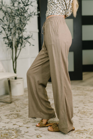 Straight Leg Lounge Pants in Light in Cocoa