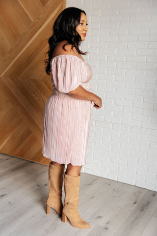 Sweet Pea Balloon Sleeve Dress in light pink