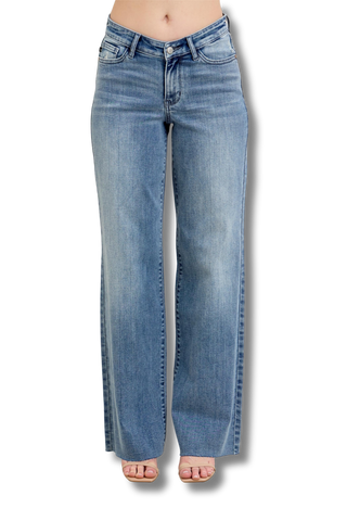 Judy Blue V-Front Baggy Jeans