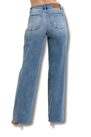 Judy Blue V-Front Baggy Jeans
