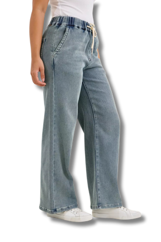 Judy Blue High Rise Wilhelmina Baggy Jeans with Medium Aged Stone Blue Wash