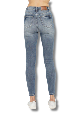 Judy Blue High Waisted Tummy Control Hem Destroy Skinny Jeans