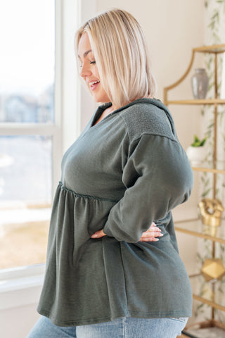 Willow lake Hooded V-Neck Pullover