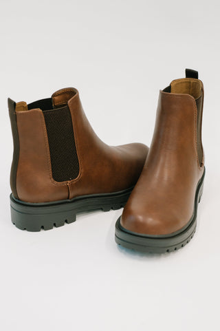 The Classic Chelsea Boot in Brown