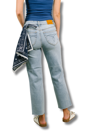 Judy Blue Mid Rise Ankle Straight w Bandana Loop