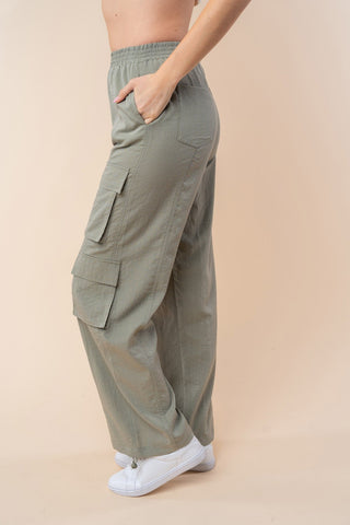 High Wasted Solid Woven Cargo Pants