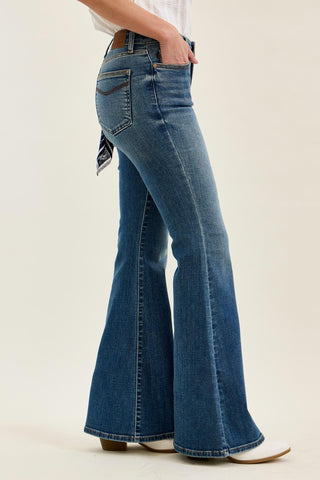 Judy Blue Mid Rise Jaqueline Flare Jeans