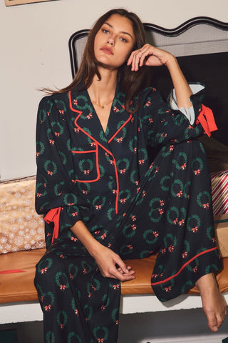 Wreath Print Pajama Top