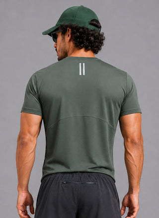 Hawk's Bay Mens Metal Vent Tech Short-Sleeve Performance Shirt