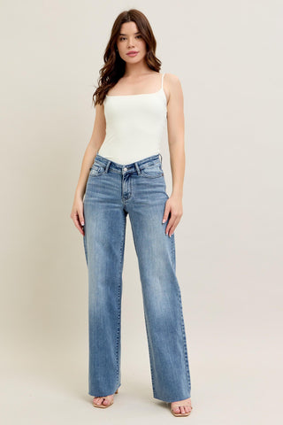 V-Front Baggy Jeans
