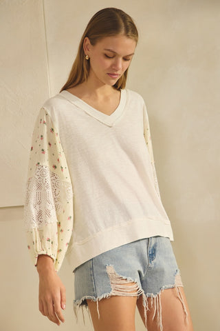 Relaxed V Neck Pullover